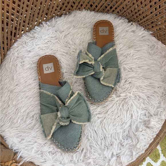 Dolce Vita Denim Bow Mules Fits 9 - Picture 1 of 6